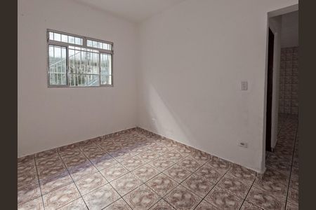 Casa para alugar com 2 quartos, 100m² em Jardim Santa Lucrecia, São Paulo