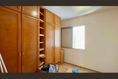 Apartamento para alugar com 90m², 3 quartos e 1 vagaQuarto 2