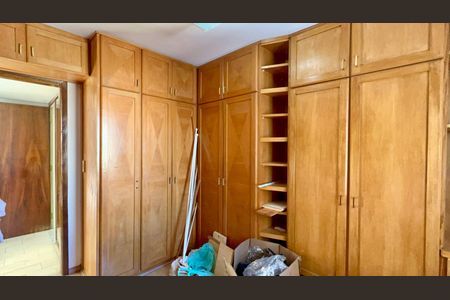 Apartamento para alugar com 90m², 3 quartos e 1 vagaQuarto 2