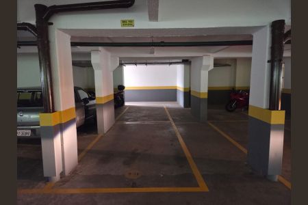 Apartamento à venda com 75m², 2 quartos e 2 vagas