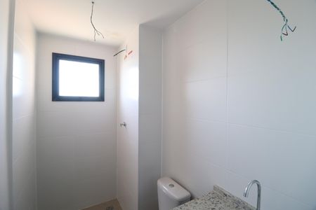 Banheiro de apartamento para alugar com 1 quarto, 44m² em Granja Marileusa, Uberlândia