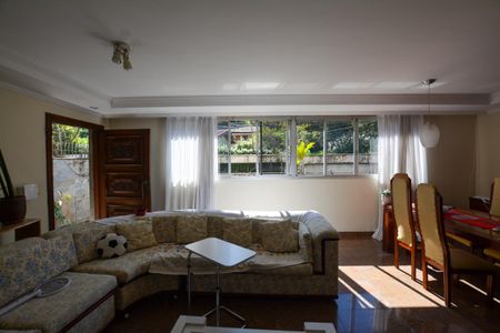 SALA de casa à venda com 6 quartos, 370m² em Butantã, São Paulo