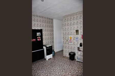 Casa para alugar com 2 quartos, 100m² em Jardim Santa Lucrecia, São Paulo