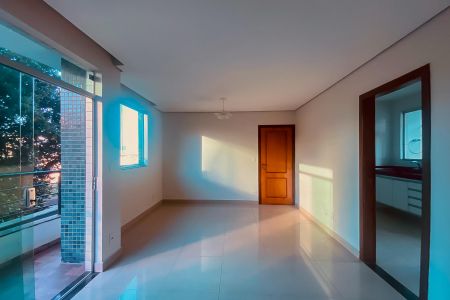 Apartamento para alugar com 3 quartos, 98m² em Santa Cruz Industrial, Contagem