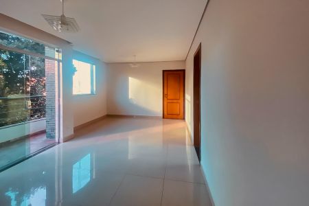 Apartamento para alugar com 3 quartos, 98m² em Santa Cruz Industrial, Contagem