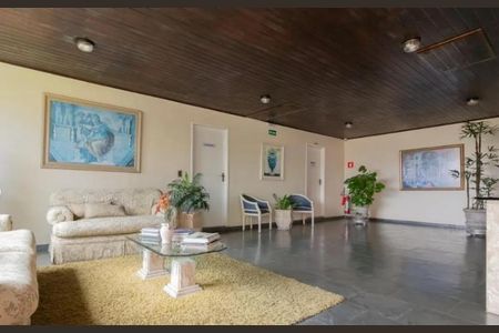 Apartamento à venda com 65m², 2 quartos e 1 vagaHall