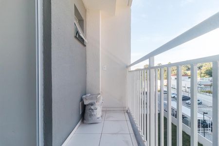 Sacada da Sala de apartamento para alugar com 2 quartos, 52m² em Jardim Obelisco, Poá