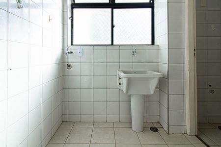 Apartamento para alugar com 72m², 2 quartos e 1 vaga Apartamento para alugar com 72m², 2 quartos e 1 vagaÁrea de Serviço