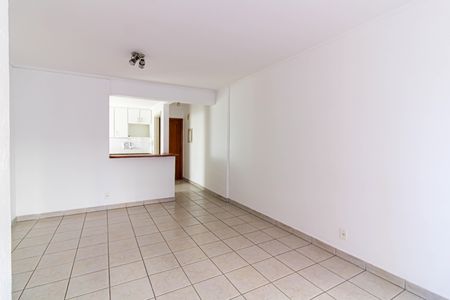 Apartamento para alugar com 72m², 2 quartos e 1 vaga Apartamento para alugar com 72m², 2 quartos e 1 vagaSala