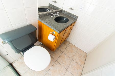 Apartamento para alugar com 72m², 2 quartos e 1 vaga Apartamento para alugar com 72m², 2 quartos e 1 vagaBanheiro
