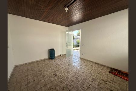 Casa para alugar com 453m², 5 quartos e 4 vagas