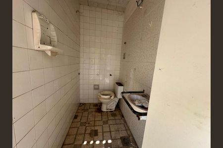 Casa para alugar com 453m², 5 quartos e 4 vagas