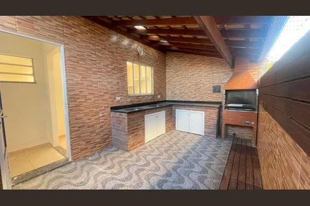 Casa de condomínio para alugar com 64m², 2 quartos e 1 vaga Casa de condomínio para alugar com 64m², 2 quartos e 1 vagaÁrea de serviço/ churrasqueira