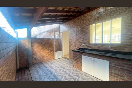 Casa de Condomínio para alugar com 2 quartos, 64m² em Aguassai, Cotia