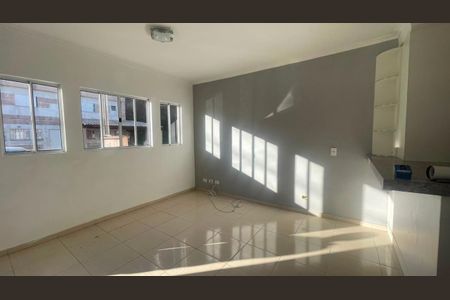 Casa de condomínio para alugar com 64m², 2 quartos e 1 vaga Casa de condomínio para alugar com 64m², 2 quartos e 1 vagaSala