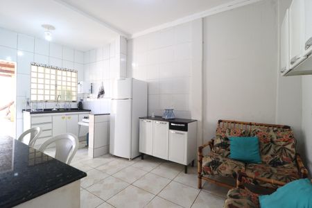 Casa para alugar com 2 quartos, 60m² em Santa Mônica, Uberlândia