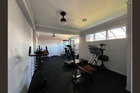 Apartamento para alugar com 145m², 3 quartos e 2 vagas Apartamento para alugar com 145m², 3 quartos e 2 vagasÁrea comum - Academia