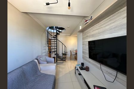 Apartamento para alugar com 145m², 3 quartos e 2 vagas Apartamento para alugar com 145m², 3 quartos e 2 vagasSala