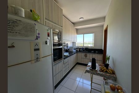 Apartamento para alugar com 145m², 3 quartos e 2 vagas Apartamento para alugar com 145m², 3 quartos e 2 vagasCozinha