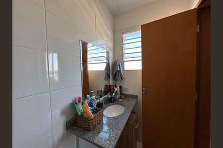 Apartamento para alugar com 145m², 3 quartos e 2 vagas Apartamento para alugar com 145m², 3 quartos e 2 vagasBanheiro da Suíte 1