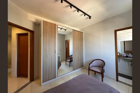 Apartamento para alugar com 145m², 3 quartos e 2 vagas Apartamento para alugar com 145m², 3 quartos e 2 vagasSuíte 1