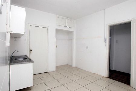 Apartamento à venda com 150m², 4 quartos e 1 vagaCozinha + Área de Serviço