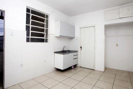Apartamento à venda com 150m², 4 quartos e 1 vagaCozinha + Área de Serviço