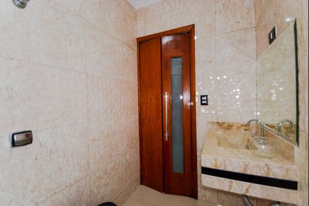 Casa para alugar com 210m², 4 quartos e 2 vagasBanheiro da Suíte