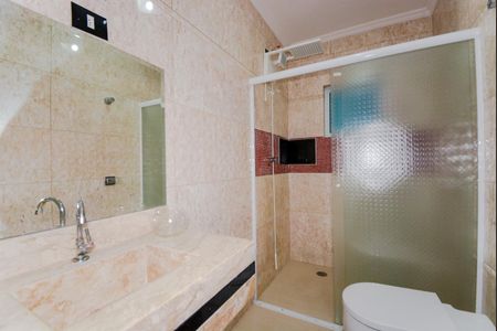 Casa para alugar com 210m², 4 quartos e 2 vagasBanheiro da Suíte