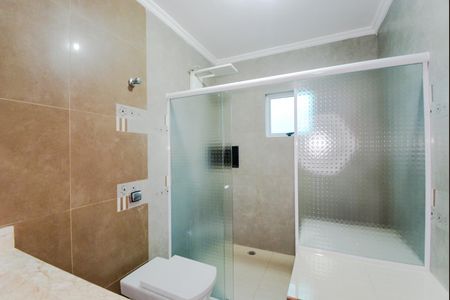 Casa para alugar com 210m², 4 quartos e 2 vagasBanheiro Social
