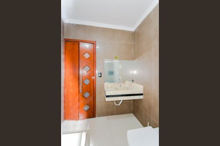 Casa para alugar com 210m², 4 quartos e 2 vagasBanheiro Social
