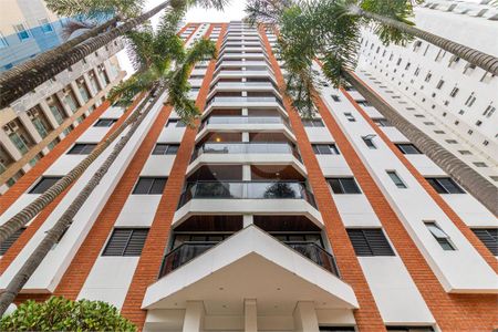 Apartamento à venda com 3 quartos, 107m² em Indianópolis, São Paulo
