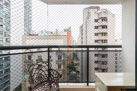 Apartamento à venda com 3 quartos, 107m² em Indianópolis, São Paulo