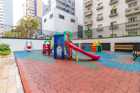 Apartamento à venda com 3 quartos, 107m² em Indianópolis, São Paulo