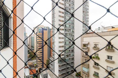 Apartamento à venda com 3 quartos, 107m² em Indianópolis, São Paulo