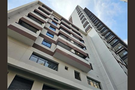 Apartamento à venda com 86m², 2 quartos e 1 vaga