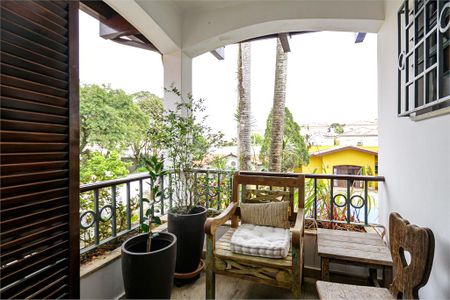 Casa à venda com 4 quartos, 414m² em Santo Amaro, São Paulo
