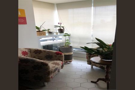Apartamento à venda com 2 quartos, 65m² em Vila Uberabinha, São Paulo