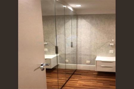 Apartamento à venda com 2 quartos, 65m² em Vila Uberabinha, São Paulo