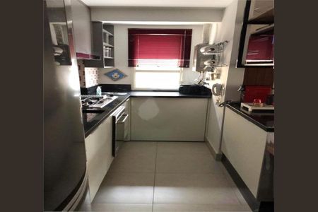 Apartamento à venda com 2 quartos, 65m² em Vila Uberabinha, São Paulo