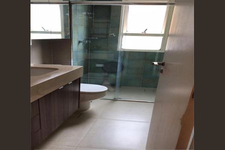 Apartamento à venda com 2 quartos, 65m² em Vila Uberabinha, São Paulo