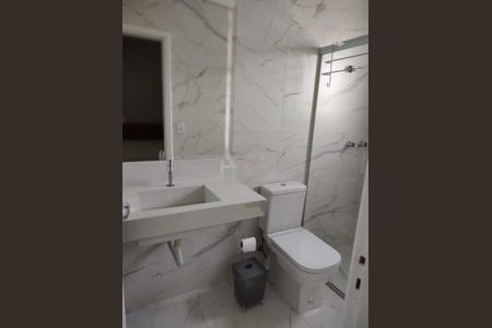 Casa à venda com 109m², 3 quartos e 3 vagas