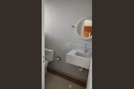 Casa à venda com 109m², 3 quartos e 3 vagas