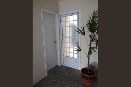 Casa à venda com 109m², 3 quartos e 3 vagas