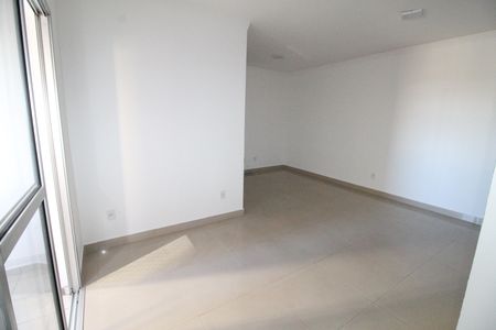 Apartamento para alugar com 78m², 2 quartos e 2 vagasSala