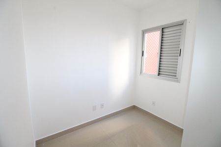 Apartamento para alugar com 78m², 2 quartos e 2 vagasSala