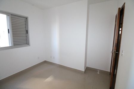 Apartamento para alugar com 78m², 2 quartos e 2 vagasQuarto