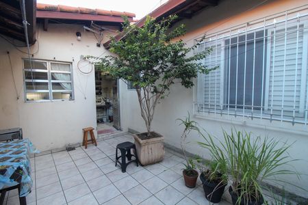 Casa à venda com 119m², 3 quartos e 3 vagasQuintal