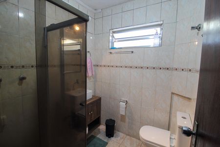 Banheiro de casa à venda com 3 quartos, 119m² em Parque Continental, São Paulo