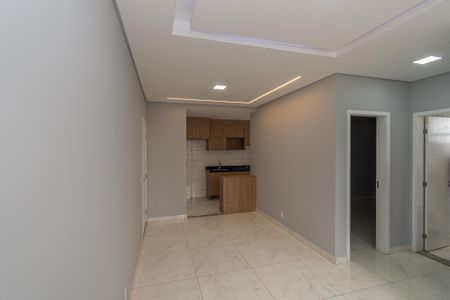 Apartamento para alugar com 57m², 2 quartos e 1 vaga Apartamento para alugar com 57m², 2 quartos e 1 vagaSala de Estar/Jantar